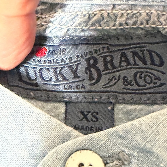 Lucky Brand Light Blue Embroidered Button Down Shirt SZ S EUC - Picture 6 of 8